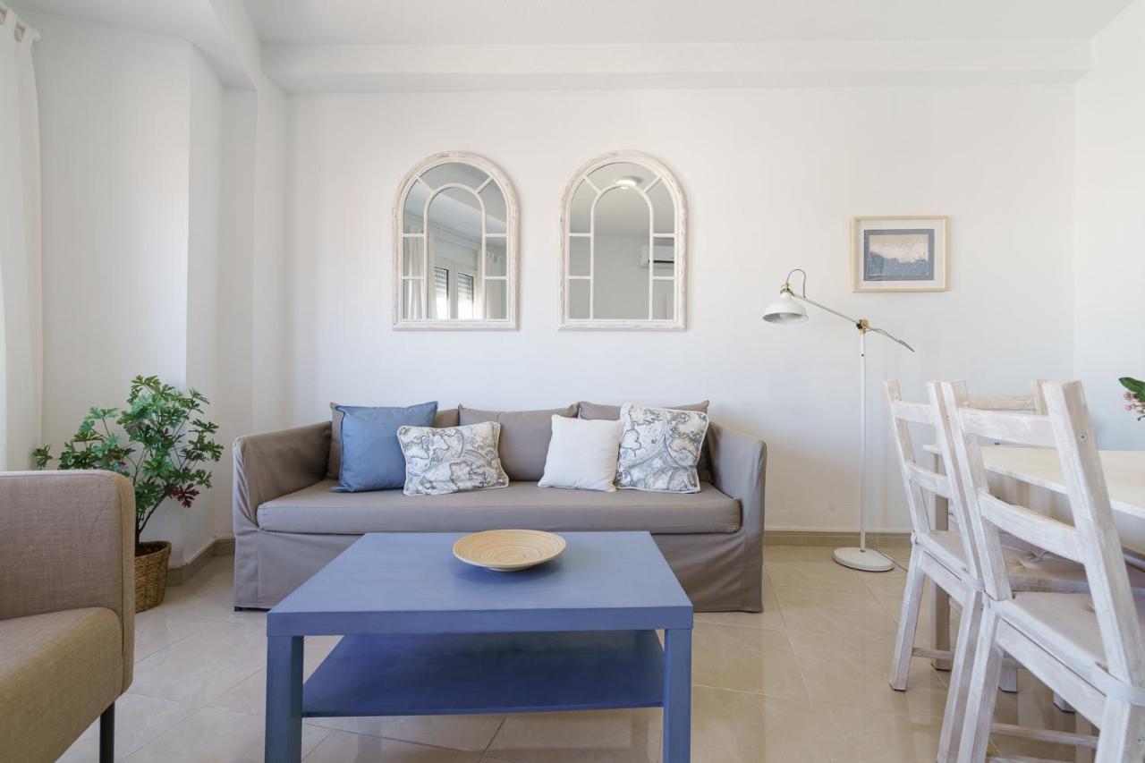 Maisuit Apartment Malaga City Center ภายนอก รูปภาพ