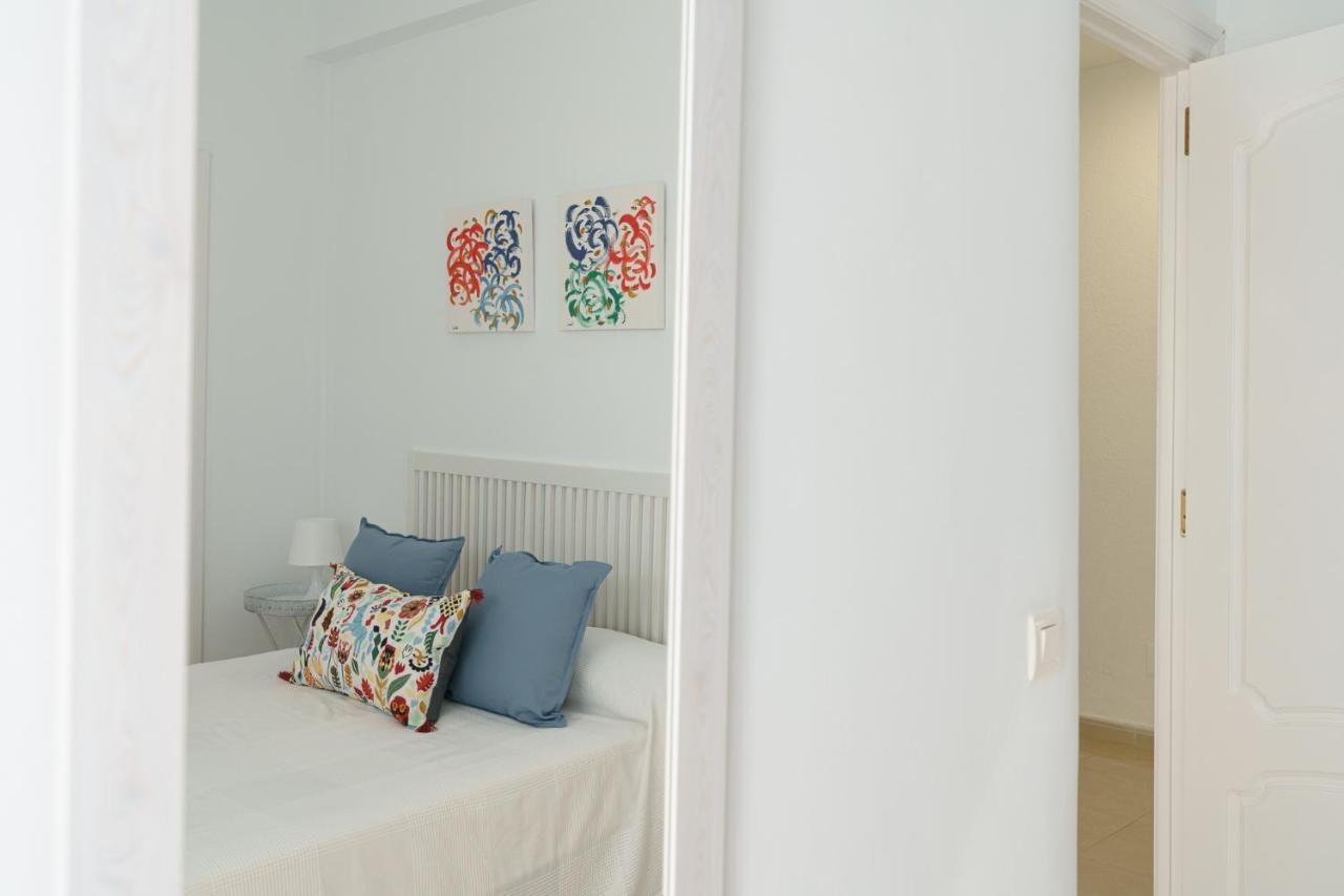 Maisuit Apartment Malaga City Center ภายนอก รูปภาพ