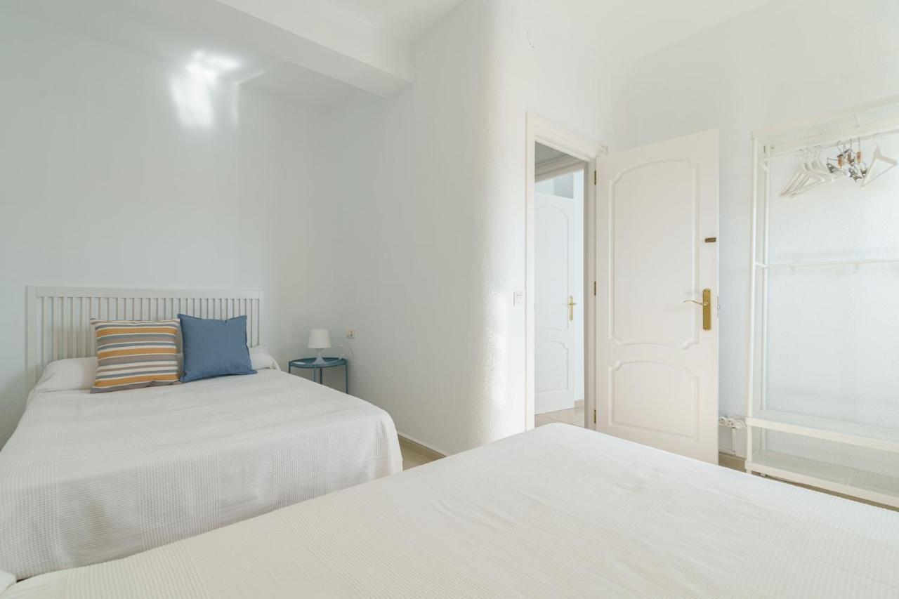 Maisuit Apartment Malaga City Center ภายนอก รูปภาพ